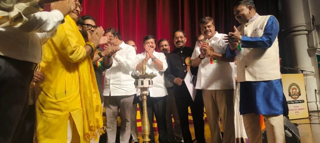 ముంబయిలో ‘తెలుగు భవనం’ ఏర్పాటుకు కృషి చేస్తాం: మంత్రి కందుల దుర్గేష్‌